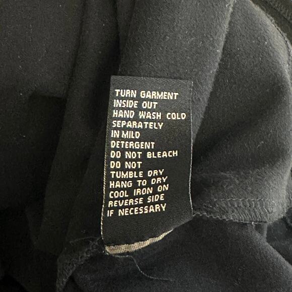 DG2 Diane Gilman Top WMNS L Pullover V-Neck Black Sleeveless Layered Stretchy - Picture 7 of 7